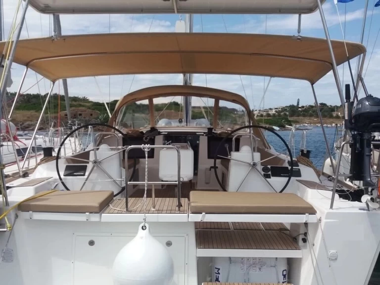 Båtuthyrning Dufour Dufour 460 Grand Large i Lavrio på Samboat 