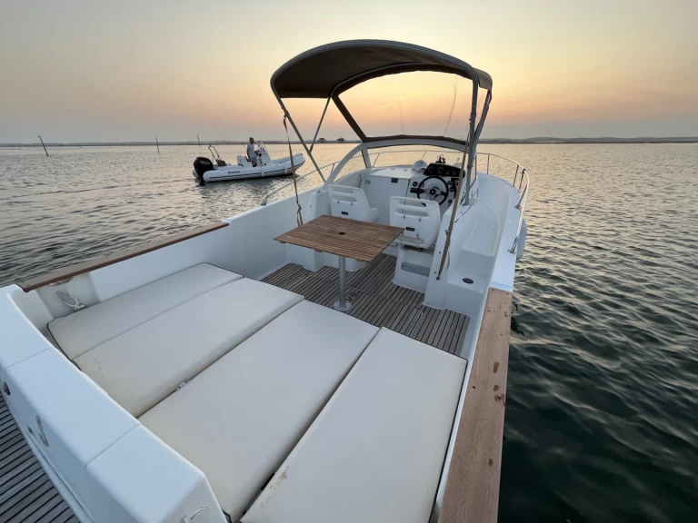 Motorbåt  för uthyrning Arcachon till det bästa priset 
