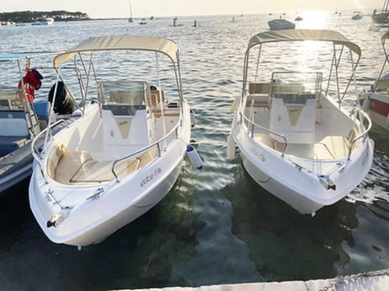 Båtuthyrning Terminal Boat 21 i Capri på Samboat 