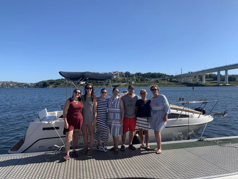 Hyr en Bayliner Bayliner 2455 Ciera Porto 