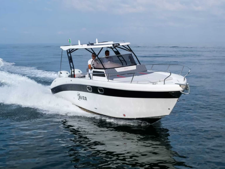 Saver Saver 870 WA charter bareboat eller skeppad i Ibiza Town