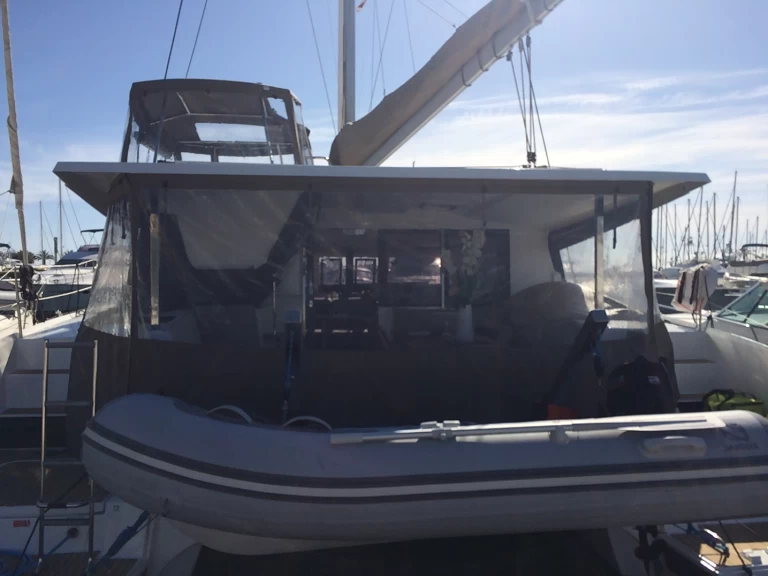 Yacht charter Cannes billig Isla