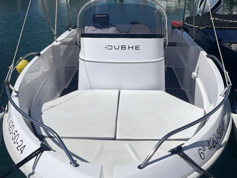Yacht charter Puerto Banús billig arena 500