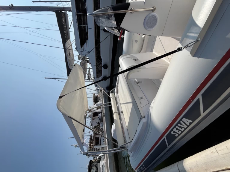 Hyra RIB med eller utan skeppare Selva Saint Raphael 