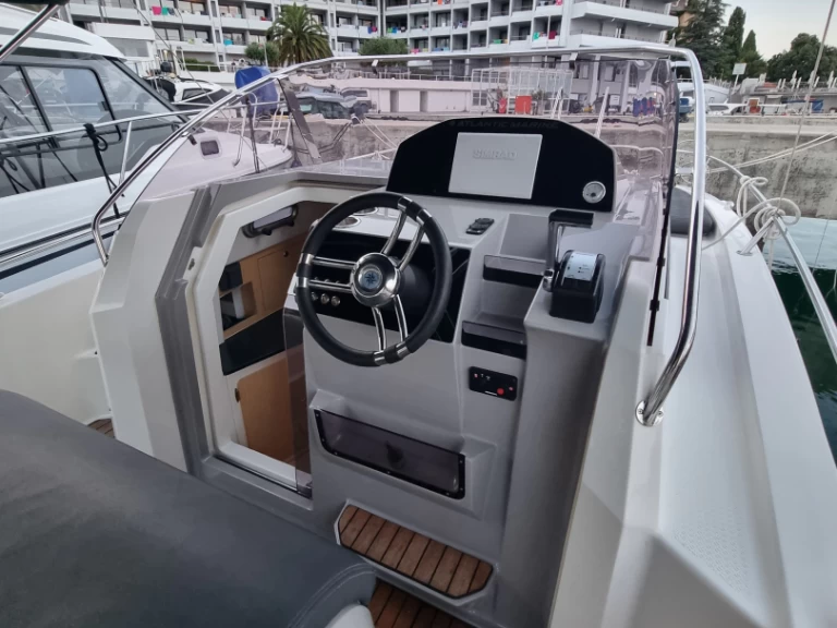 Uthyrning Opatija - Atlantic Atlantic Marine Sun Cruiser 730 av Samboat 