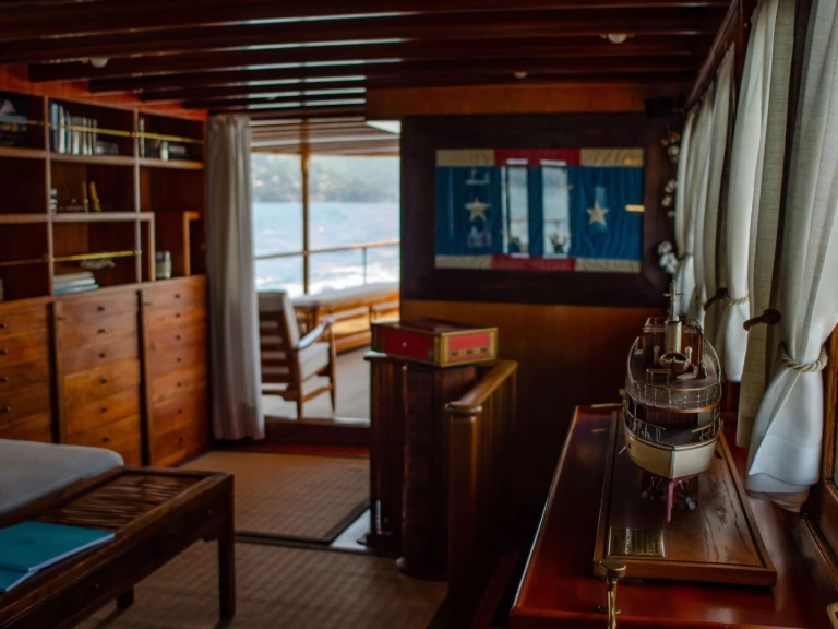 Uthyrning Lyx yacht  med en båtlicens 