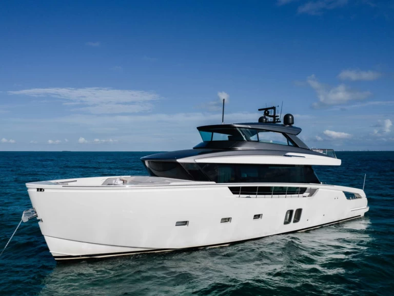 Hyra Lyx yacht med eller utan skeppare San Lorenzo Bahamas  