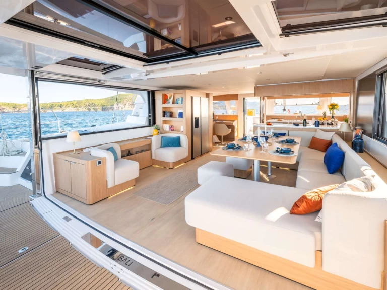 Lyx yacht för uthyrning Brittiska Jungfruöarna till det bästa priset 