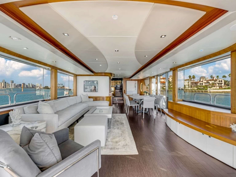 Båtuthyrning Sunseeker RMM JOB i Miami  på Samboat 