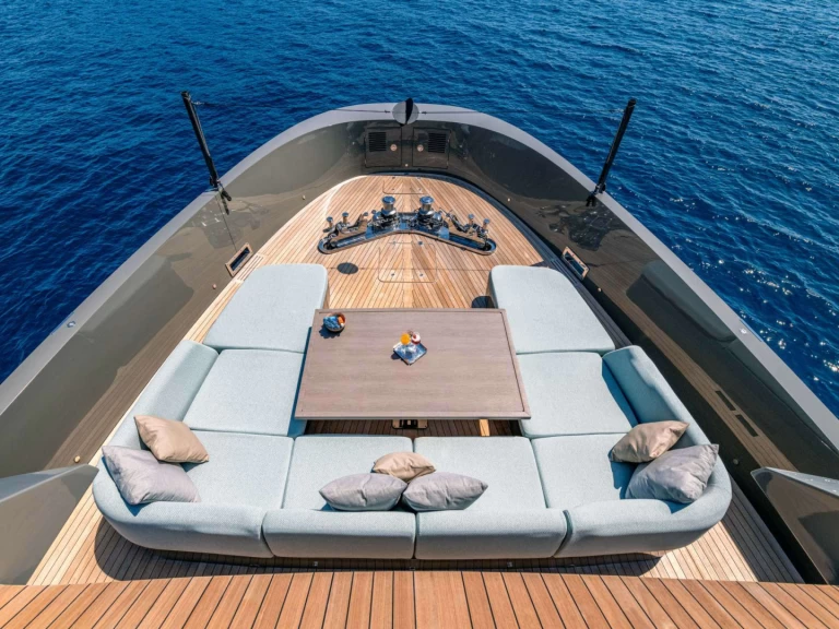Hyr en WALLY YACHTS KOKONUT'S WALLY Antibes 