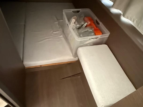 Hyr en Jeanneau Merry Fisher 895 Serie 2 Zadar 