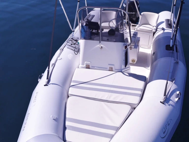 RIB för uthyrning L'Estaque till det bästa priset 