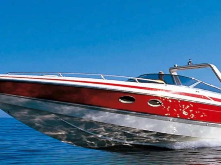 Hyra Motorbåt  med eller utan skeppare Sunseeker Saint-Tropez 
