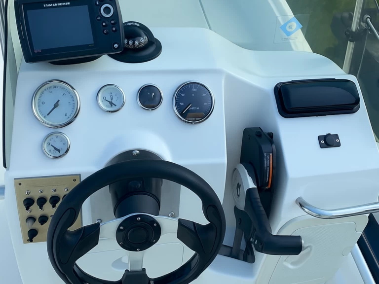 Hyra RIB med eller utan skeppare Zar Cavalaire-sur-Mer 