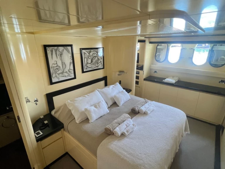Hyra Lyx yacht med eller utan skeppare Canados Castellammare di Stabia 