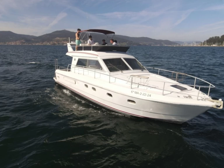 Uthyrning Vigo - Ferretti Ferretti 39 av Samboat 