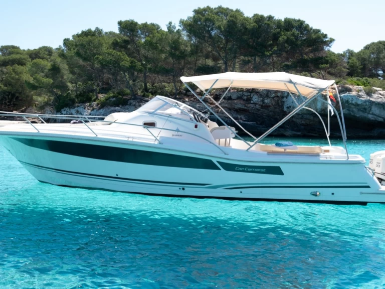 Yacht charter Fornells billig Cap Camarat 925 WA