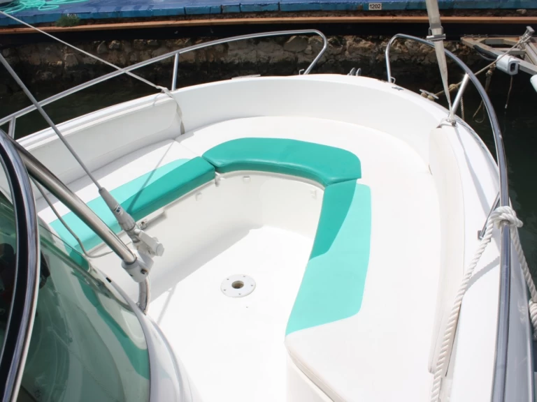 Uthyrning Fornells - Jeanneau Cap Camarat 625 av Samboat 