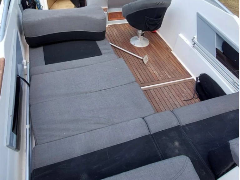 Uthyrning Motorbåt  Nordkapp med en båtlicens 