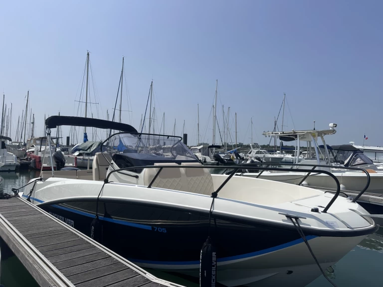 Hyra Motorbåt  med eller utan skeppare Quicksilver La Rochelle 