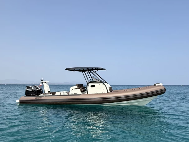 Hyra Motorbåt  med eller utan skeppare Brig Saint-Tropez 