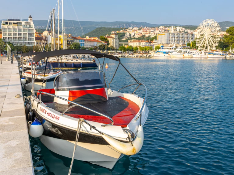 Uthyrning Crikvenica - Okiboats Barracuda 595 SD av Samboat 