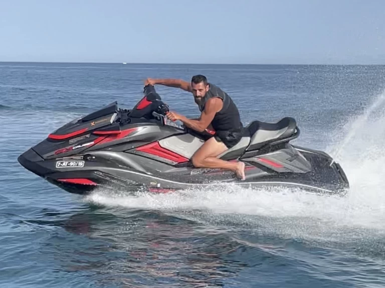 Hyr en Yamaha fx svho turvo Puerto Banús 