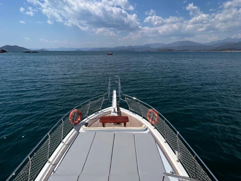 Gulet 26 person  charter bareboat eller skeppad i Kaş