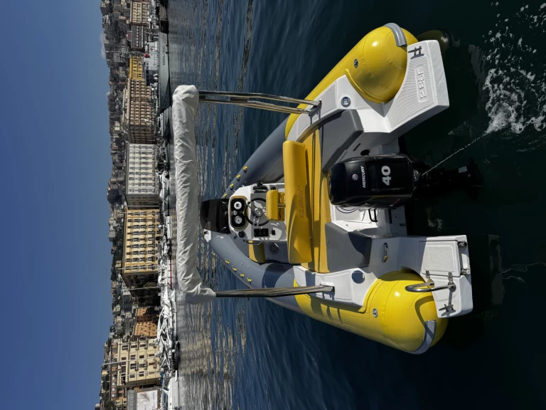 Hyr en 2bar 620 Neapel 