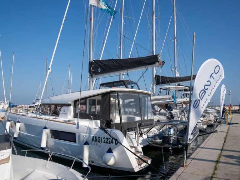 Yacht charter Porto San Giorgio billig Lagoon 40