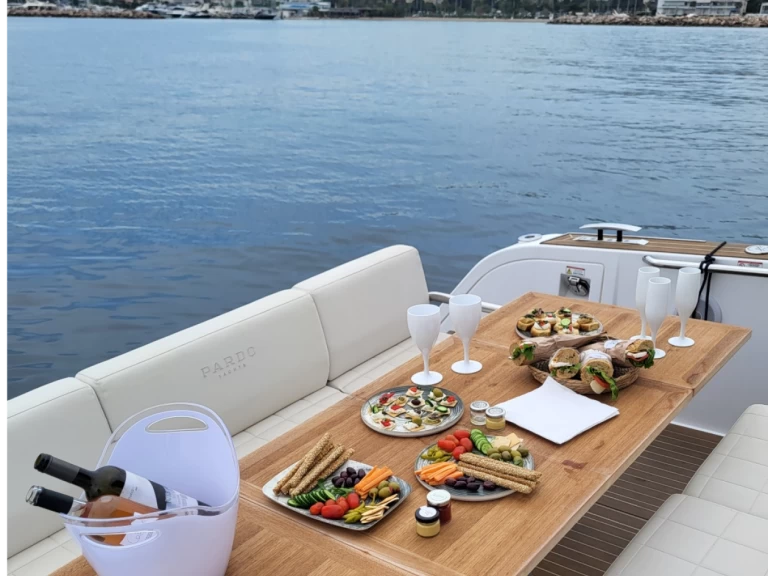 Uthyrning Aten - Pardo Yachts Pardo 38 av Samboat 