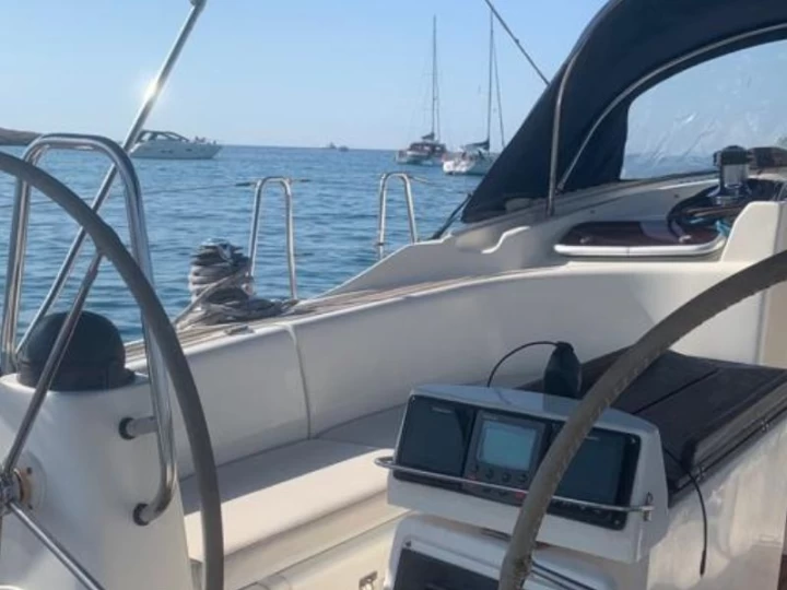 Hyra Segelbåt  med eller utan skeppare Bavaria Marseille 