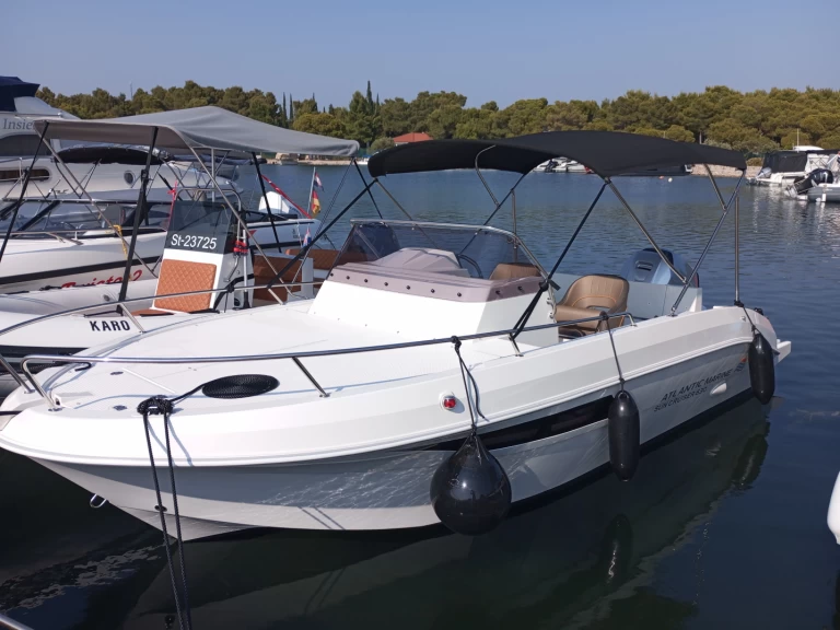 Uthyrning Šibenik  - Atlantic Sun Cruiser 630 av Samboat 