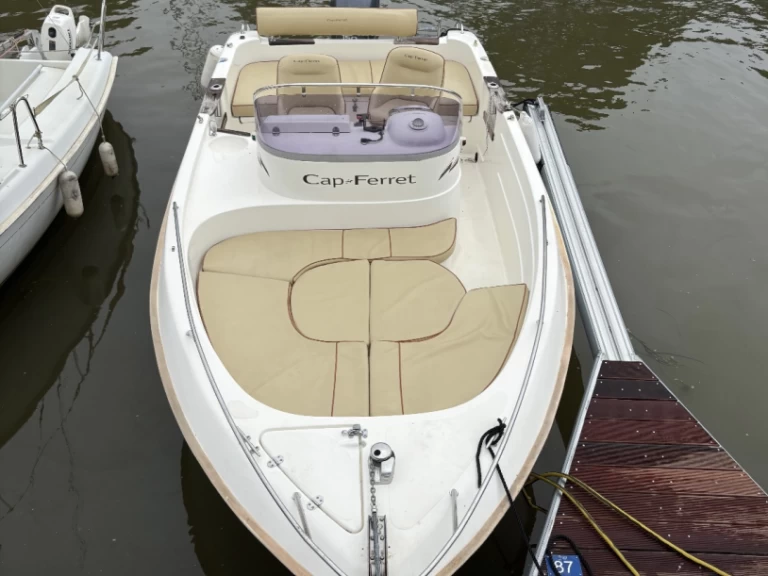 Uthyrning Grand Piquey - B2 Marine Cap Ferret 650 Open av Samboat 