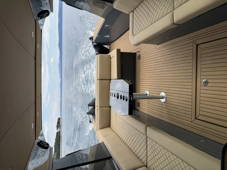 Hyr en Colnago Colnago 35 Hvar 