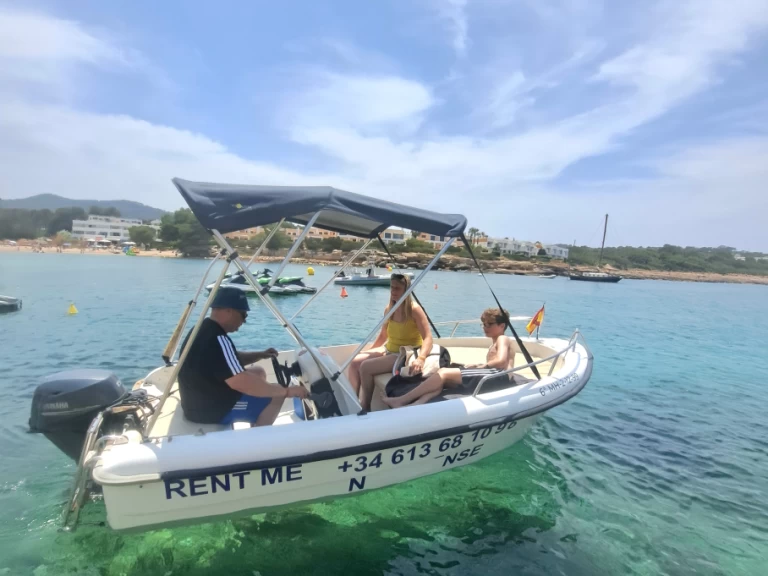 Estable Estable 400 charter bareboat eller skeppad i Sant Josep de sa Talaia