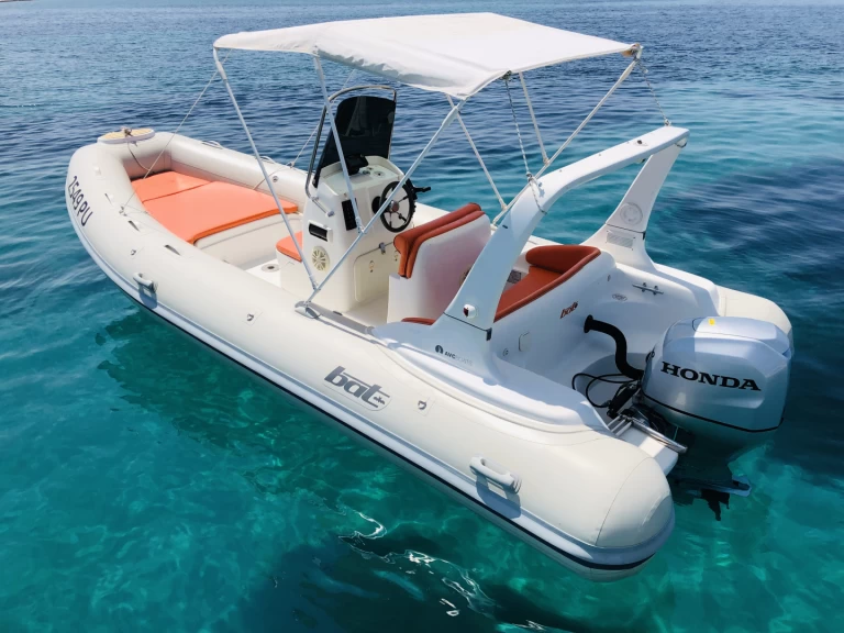 Yacht charter Medulin billig Pacific