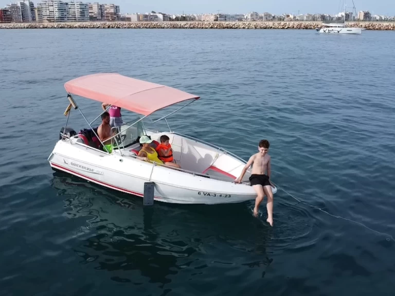 Motorbåt  för uthyrning Torrevieja till det bästa priset 