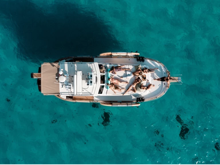 Motorbåt  för uthyrning Sant Antoni de Portmany till det bästa priset 