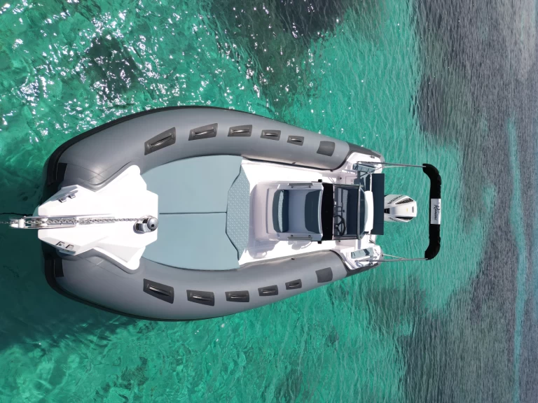 Hyra RIB med eller utan skeppare Ranieri Portisco 