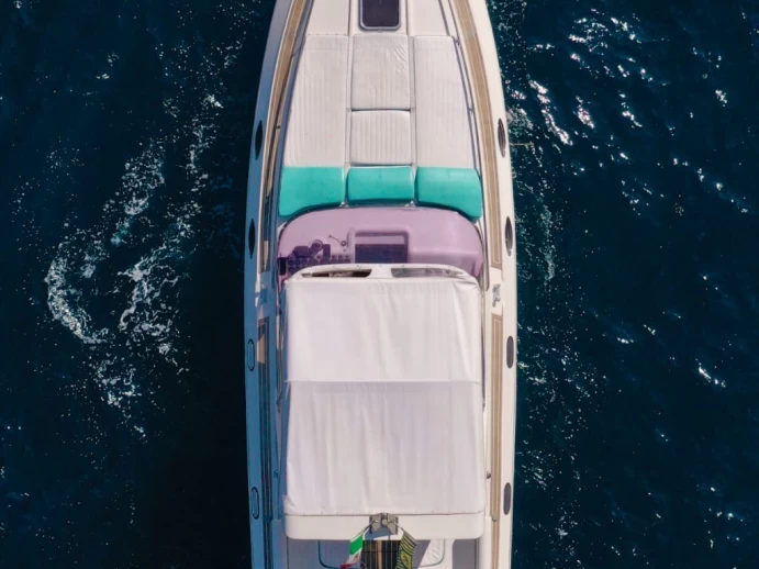 Hyr en PRIMATIST By Bruno Abbate 42 Castellammare di Stabia 