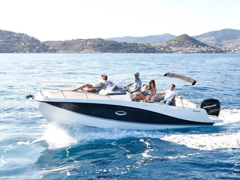 Båtuthyrning Quicksilver Activ 755 Sundeck i Palma de Mallorca på Samboat 