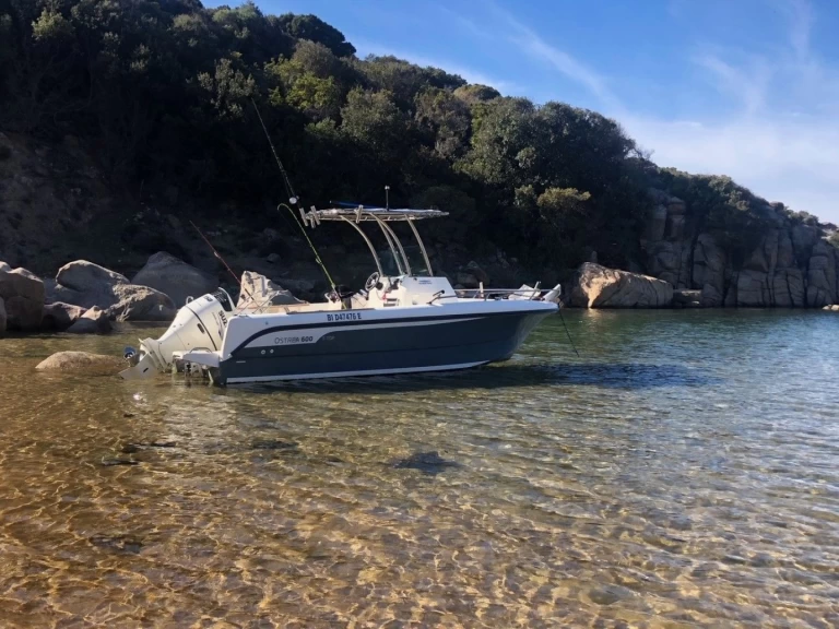 Båtuthyrning Ocqueteau OCQUETEAU 600 OSTREA T TOP i Campomoro på Samboat 
