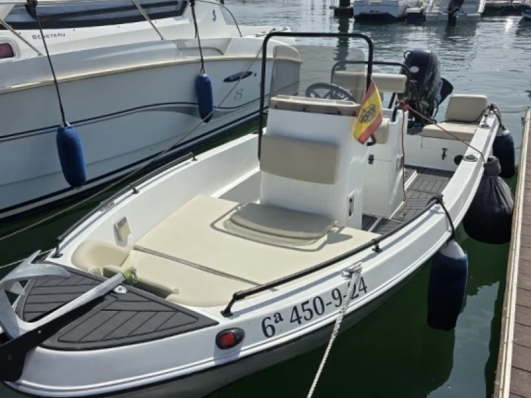 Hyr en Santander Boats HD 500 Bay of Santander 
