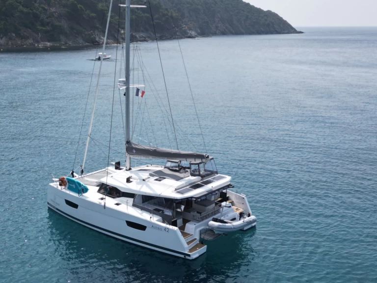 Båtuthyrning Fountaine Pajot Astrea 42 i Bonifacio på Samboat 