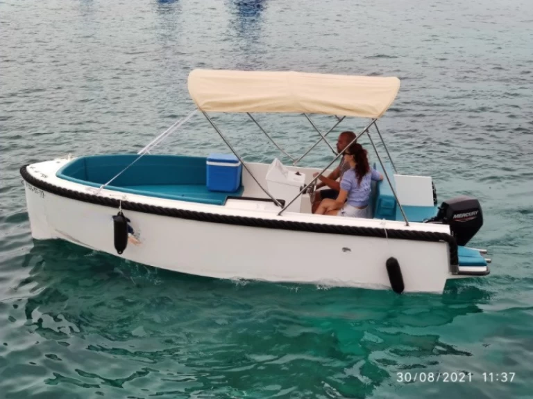Hyra Motorbåt  med eller utan skeppare Marion Ciutadella de Menorca 