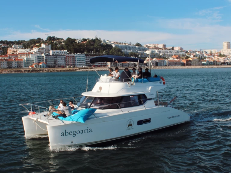 Båtuthyrning Fountaine Pajot Highland 35 i Lisabon på Samboat 