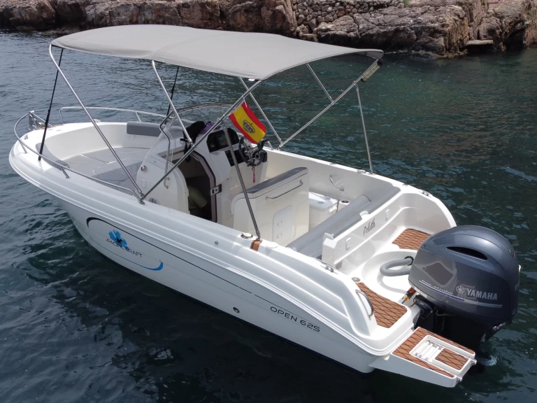 Yacht charter Ibiza Town billig Pacific Craft 625 Open Trendy