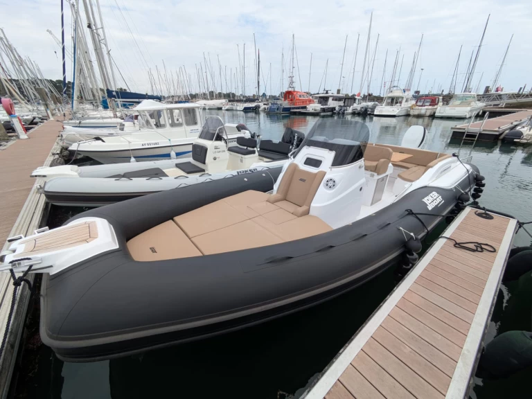 Yacht charter La Trinité-sur-Mer billig Clubman 28