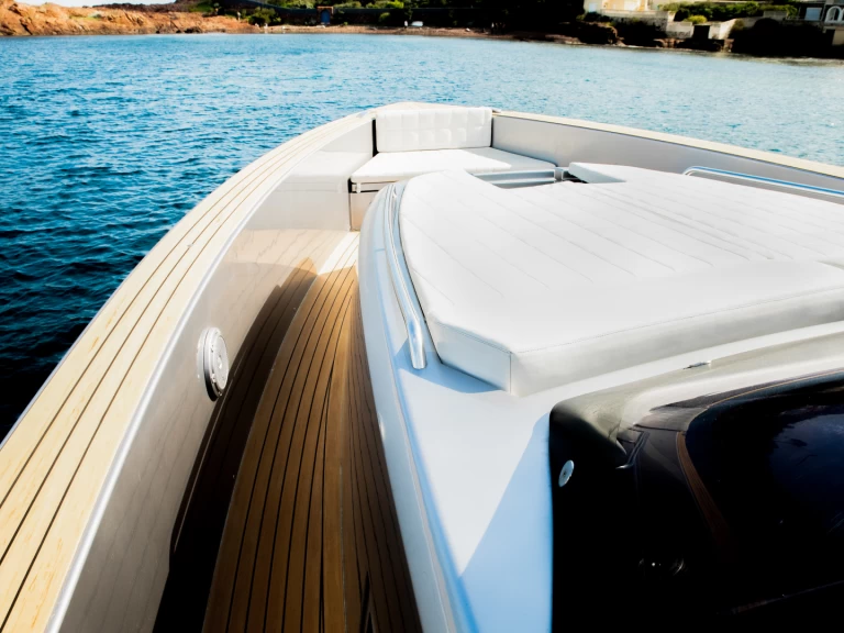 Yacht charter Saint Raphael billig Pardo 43
